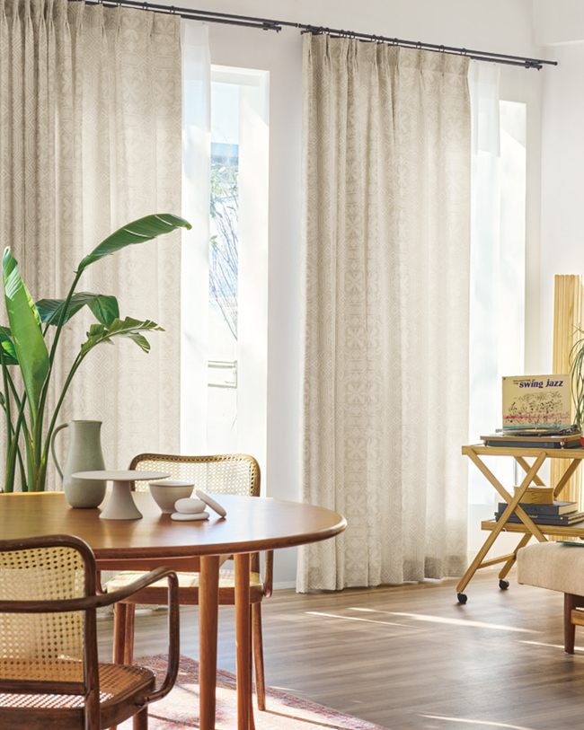  �G�X�j�b�N�Ȏh�J���̕��l�`�㎿�ȃi�`�������G���K���g�̎��Y�킹��G�X�j�b�N�Ȏh�J���̕��l�B����̂��鎅�ŗ��̓I�ɐD��グ�Ă��܂��B 