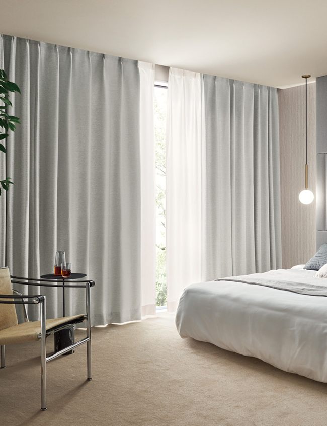  �y�Ռ��P�`�R���z�A�b�V���`�ׂ₩�ȐD�ڂ̌��򂪃G���K���g�ȎՌ����n�B�����������F�g���ŋ�Ԃ��X�^�C���b�V���Ɏd���Ă܂��B 