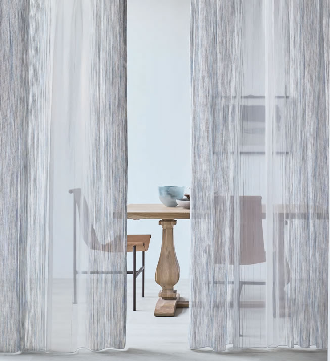  �y�Ռ����[�X�z�������ω�����O���f�[�V�����`�s�ψ�ȕ\��������R���̎����A�������ω�����O���f�[�V�����ŕ\�����܂��� 