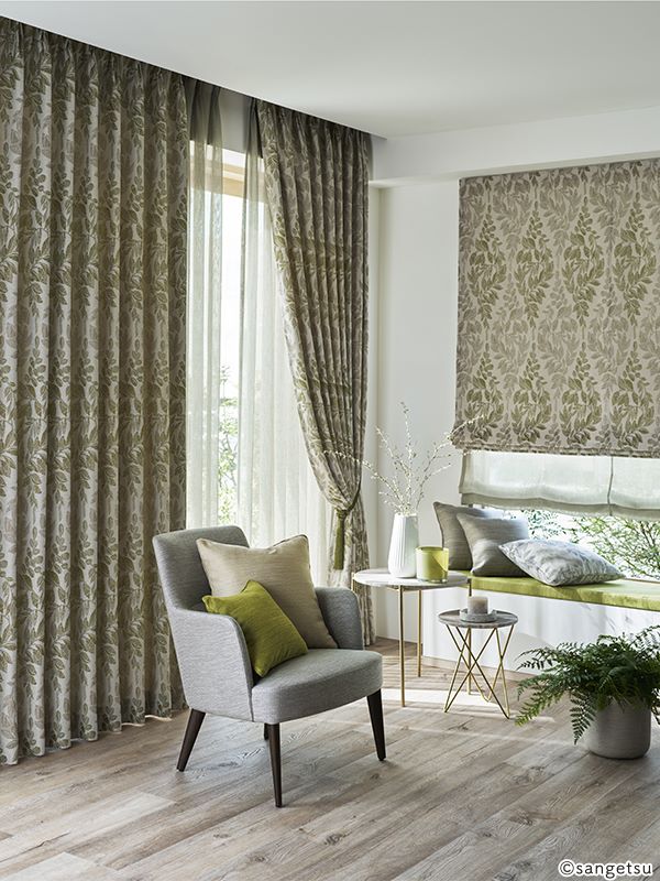 リーフのダマスク柄〜リーフでデザインされたダマスク柄。ナチュラルな表情の中にもフォーマルな印象を与えます。