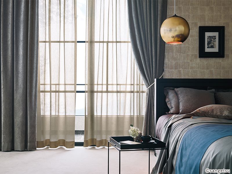 【遮光レース】光沢糸が繊細に揺らぐ〜光沢糸が繊細に揺らぐシアーカーテン。ドレープとのコーディネート性が高い人気商品です。