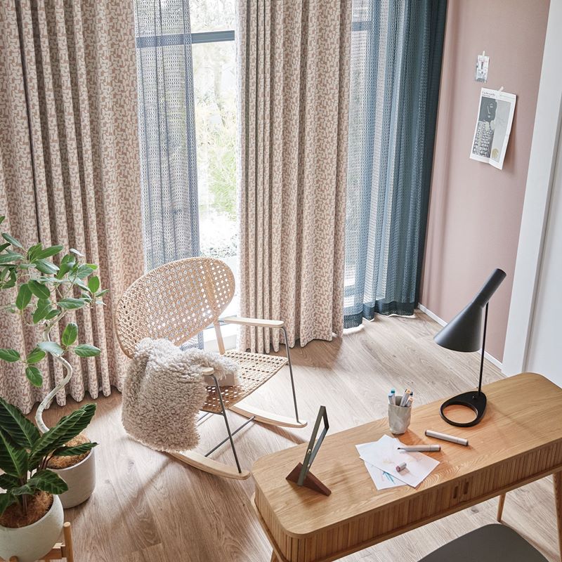  ykz􉽊w`[D荞݁A􉽕_炩ȈۂɎdグ܂B 